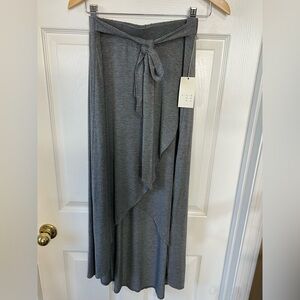 a.n.d.a. Gray Jersey Knit Wrap Midi Skirt – Size M, NWT